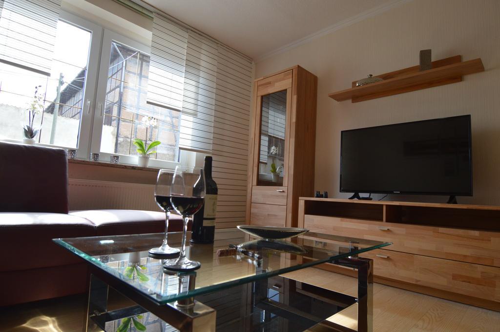 Vehra Gaestehaus Faehrmann מראה חיצוני תמונה